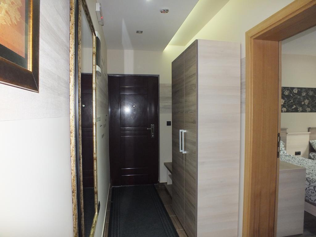 Apartments Zivkovic, Milmari D كوباونيك المظهر الخارجي الصورة