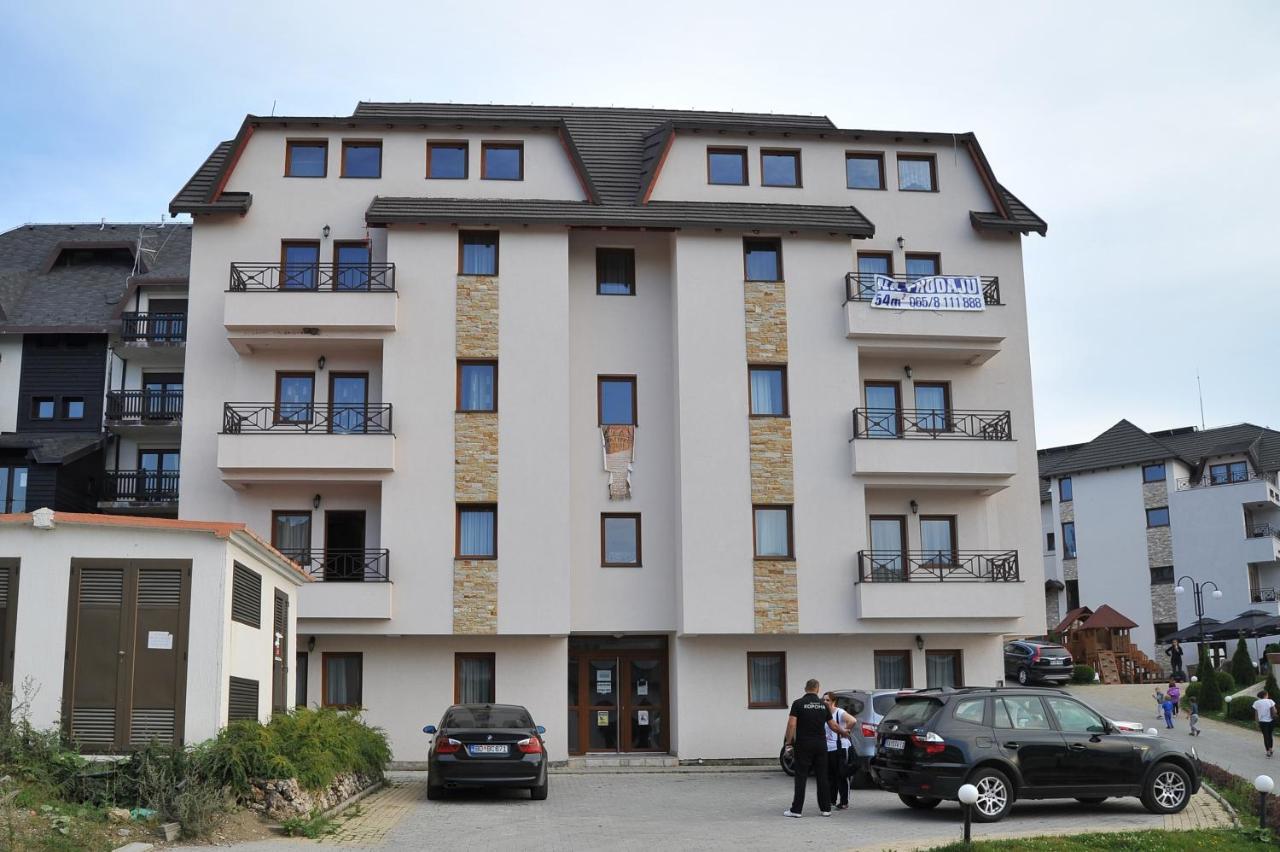 Apartments Zivkovic, Milmari D كوباونيك المظهر الخارجي الصورة
