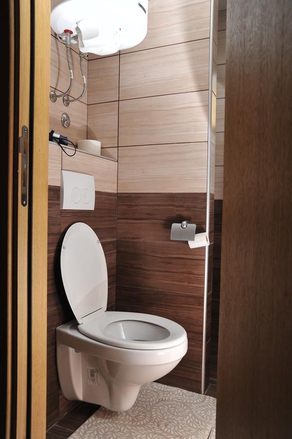 Apartments Zivkovic, Milmari D كوباونيك المظهر الخارجي الصورة