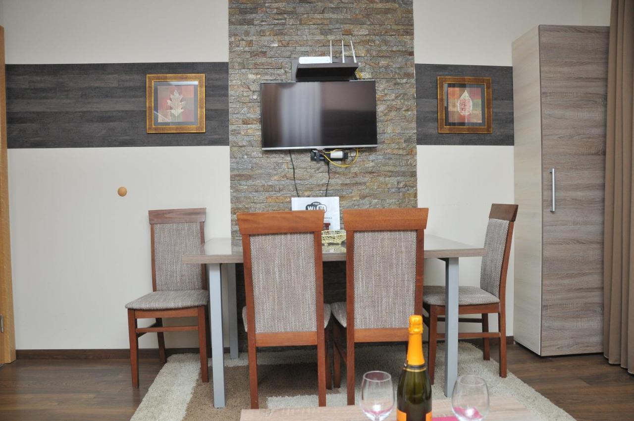 Apartments Zivkovic, Milmari D كوباونيك المظهر الخارجي الصورة